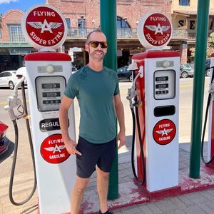 Meet your Posher, Aaron